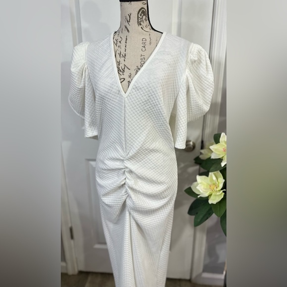 🏷️SHEIN Privé Plus Puff Sleeve Ruched Bodycon Dress - White, Curve XL - Picture 7 of 12